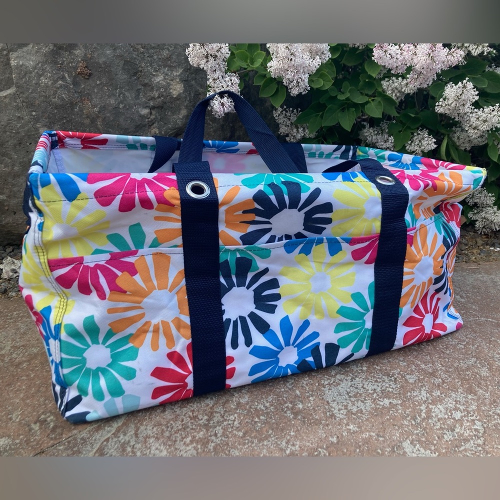 Thirty-One tote bag.